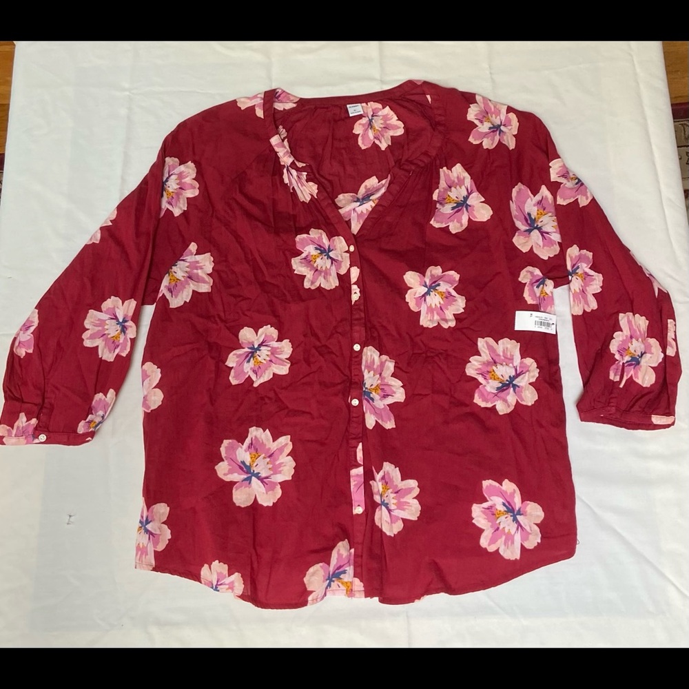 Old Navy Women’s Patterned Top